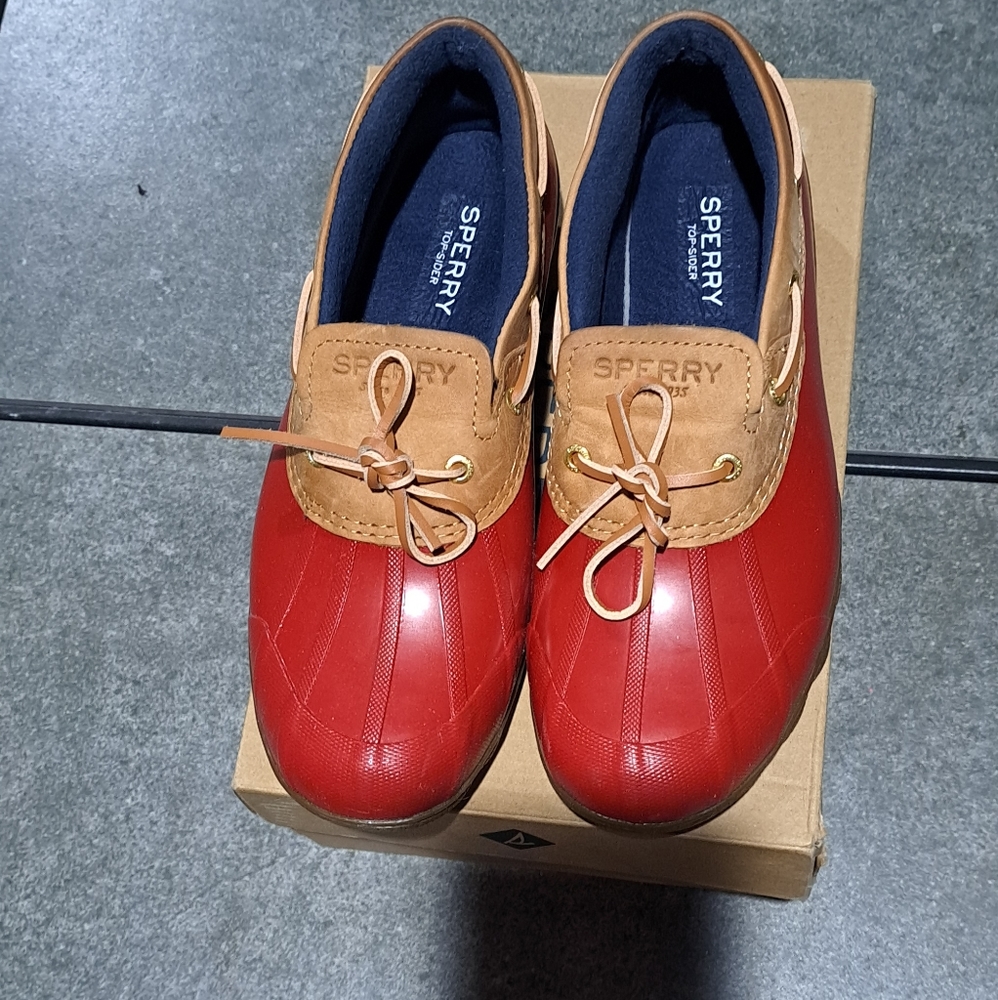 Sperry Rain Boots - Picture 2 of 8